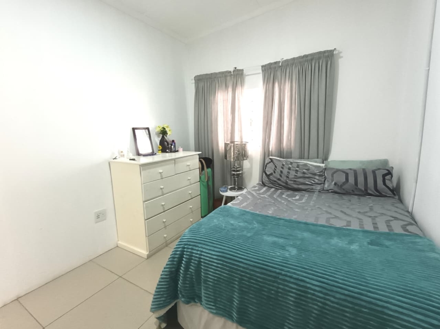 7 Bedroom Property for Sale in Walmer Eastern Cape